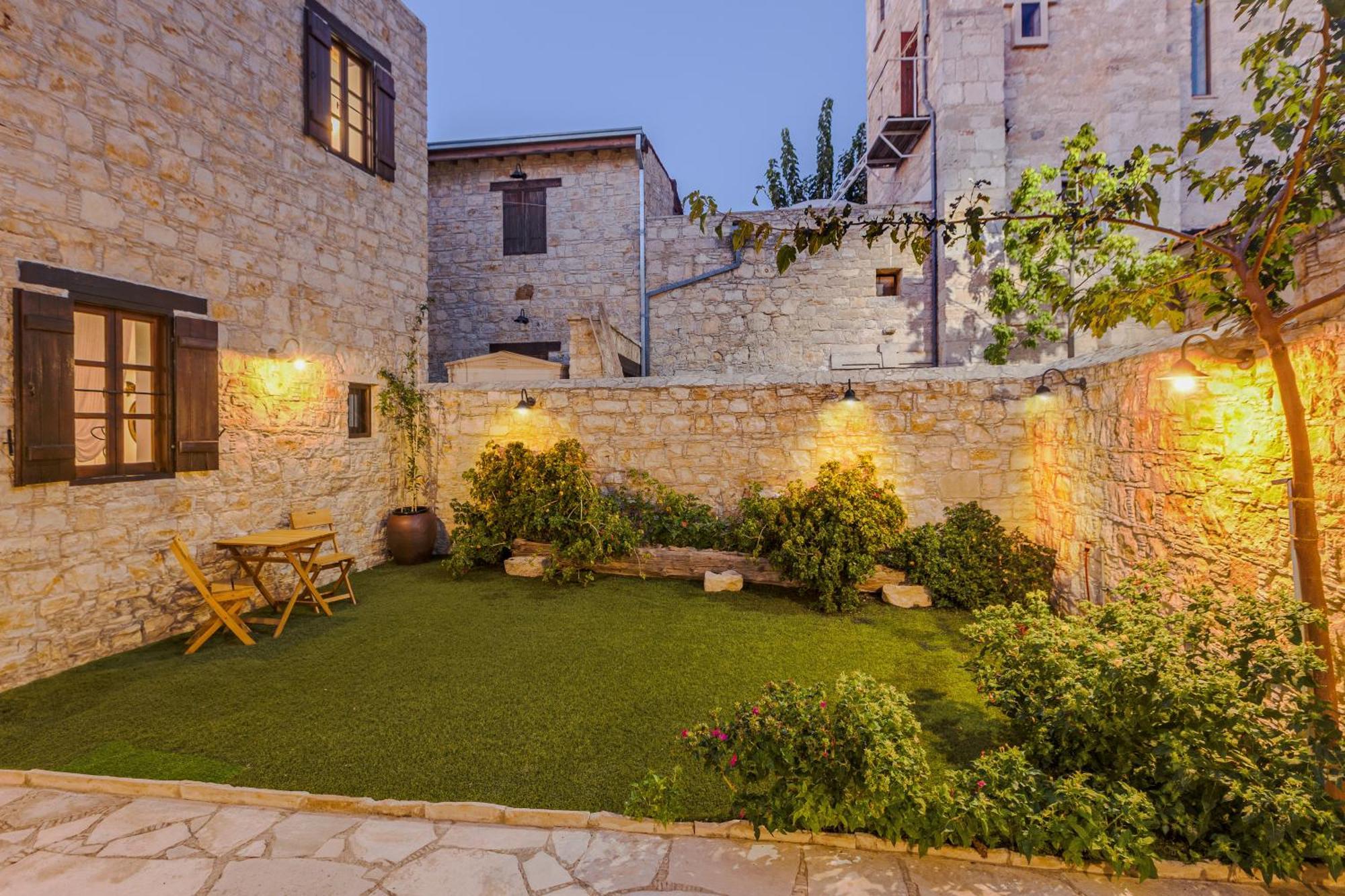 Oinoessa Traditional Boutique Guest Houses Lofou Exterior photo