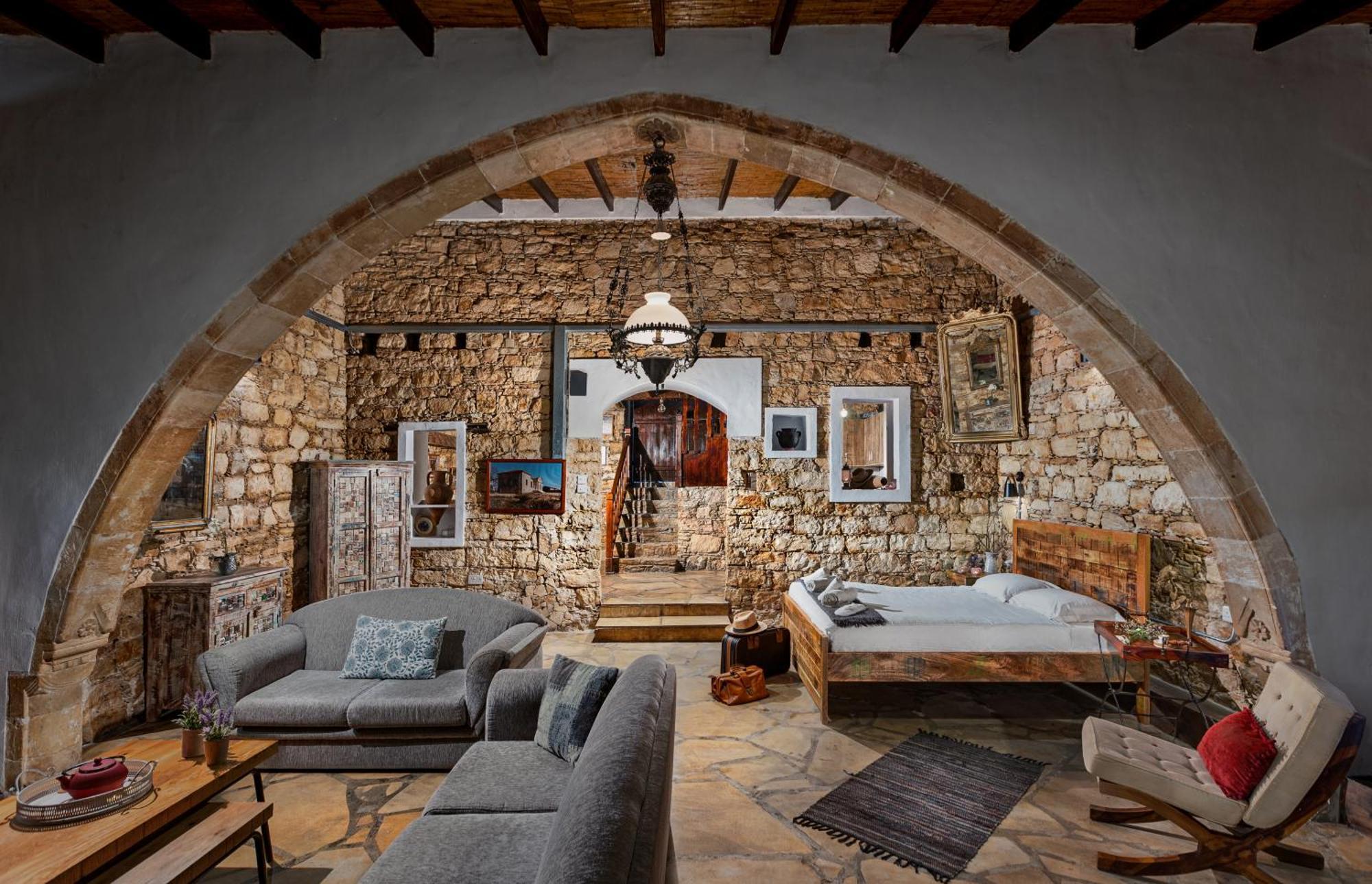 Oinoessa Traditional Boutique Guest Houses Lofou Exterior photo